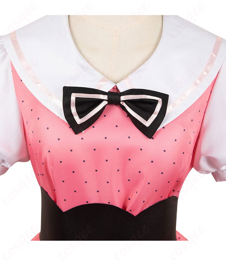 星野ルビー コスプレ衣装の蝶ネクタイ装飾のクローズアップ。細かい刺繍とデザインが特徴です。