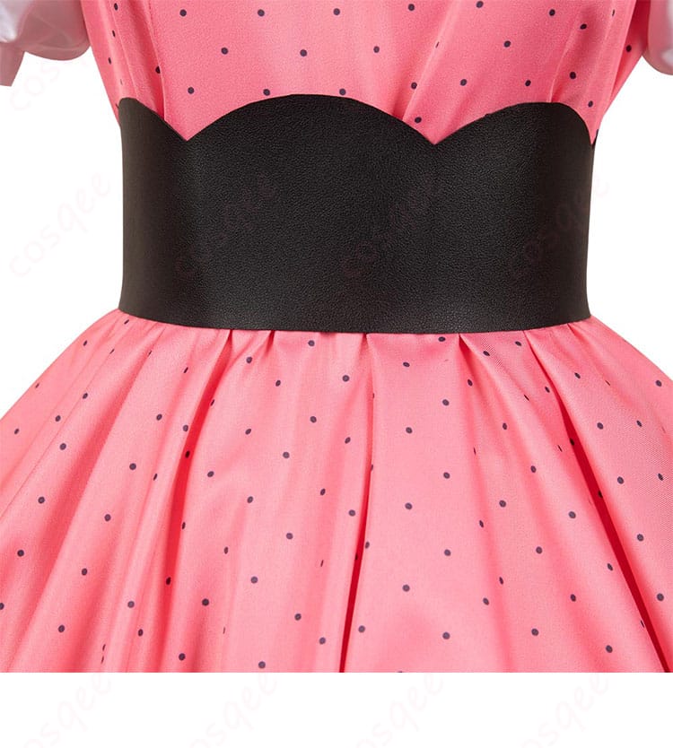 星野ルビー コスプレ衣装の腰封装飾の詳細。高品質な素材を使用した精巧なデザイン。