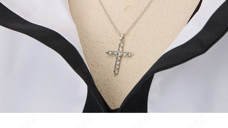 グレイ・フルバスターの十字架ネックレス詳細