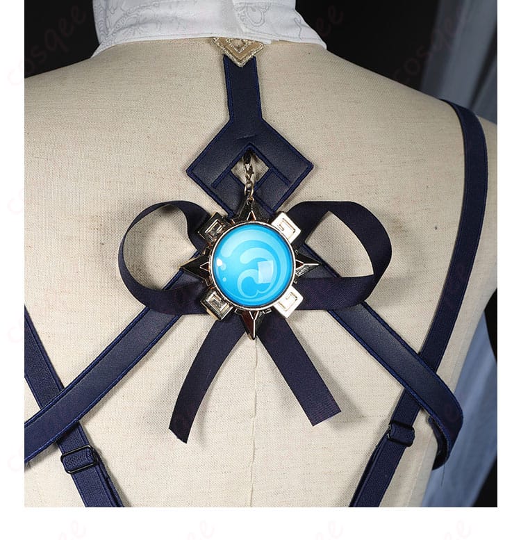 背部の装飾、ムアラニコスプレ衣装の魅力を引き立てる