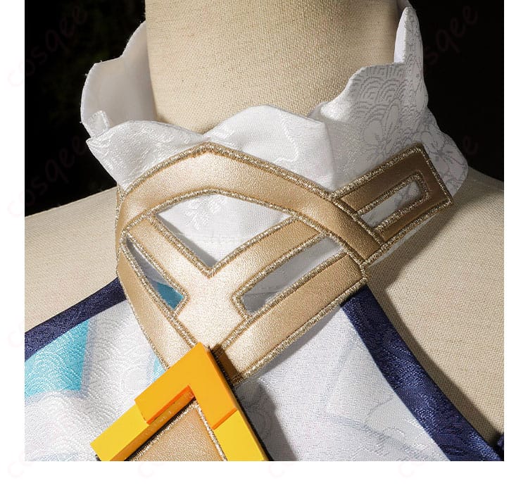 ムアラニ コスプレ衣装の領口装飾、細やかな刺繍が施されている