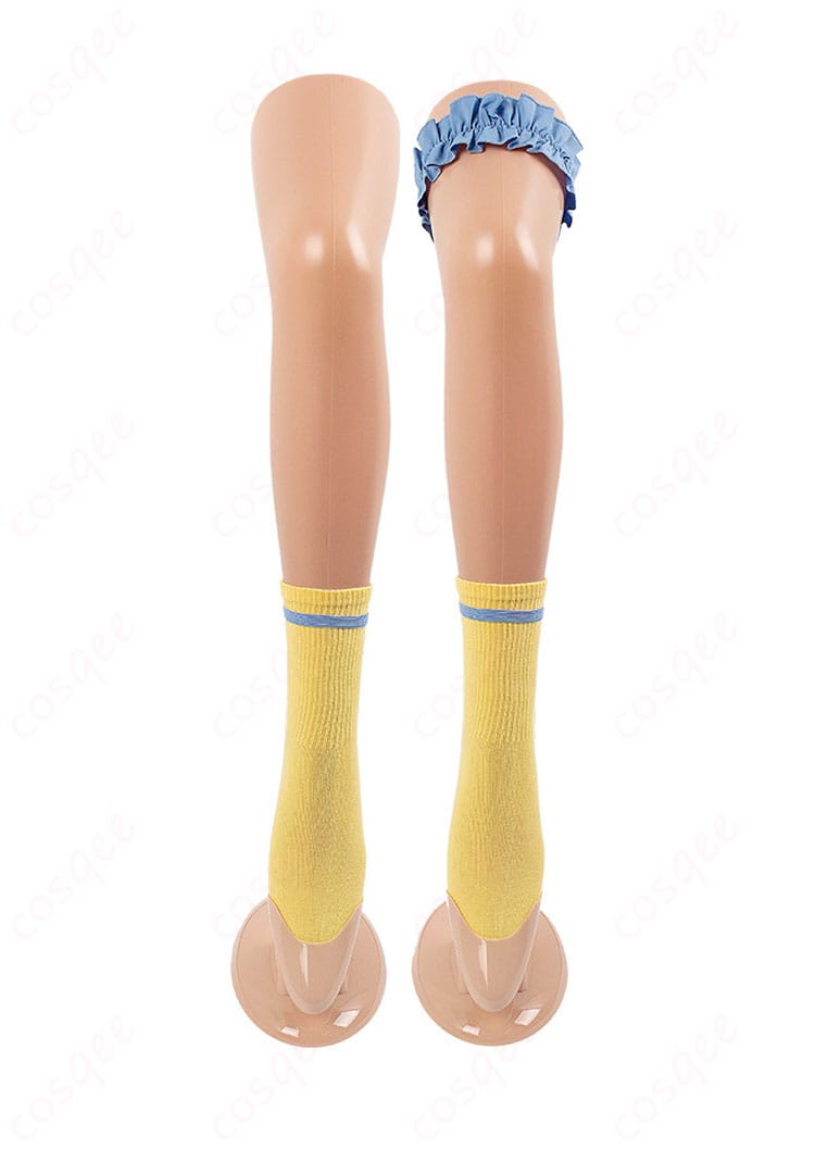 足飾りと靴下の細部、藤田ことねのコスプレ衣装の足元ディテール。