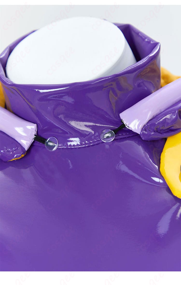 ジュエリー・ボニー コスプレ衣装『ONE PIECE』エッグヘッド編、衣装の領口装飾細部。デザインの精密さが際立つ部分。