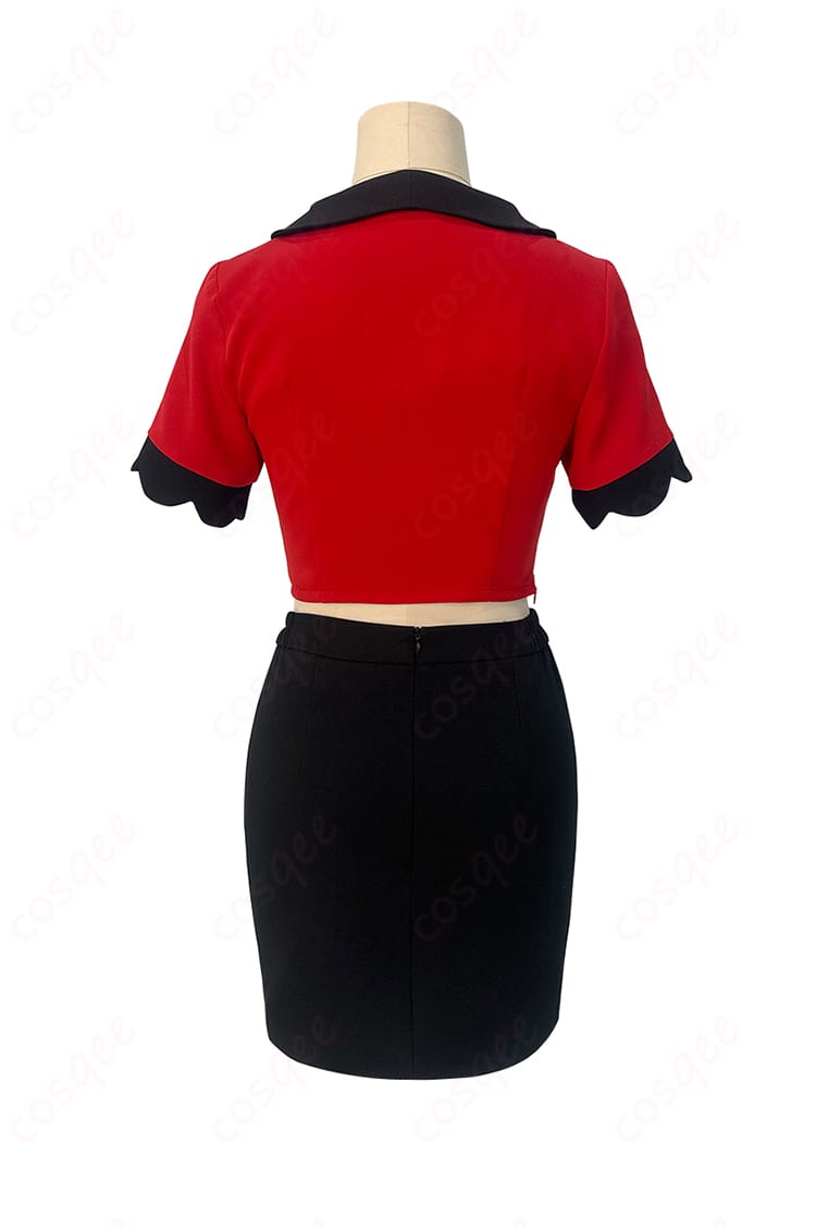 ヴァギー コスプレ衣装背面のデザイン