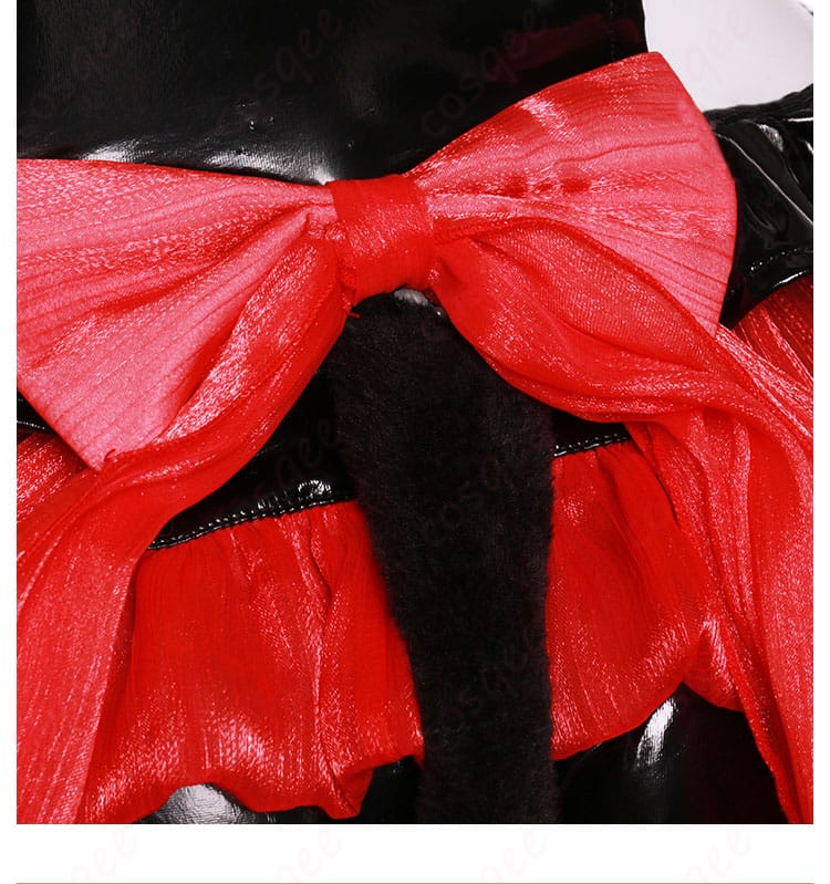 時崎狂三コスプレ衣装背面の蝶の装飾。ディテールにこだわった華やかなデザイン。