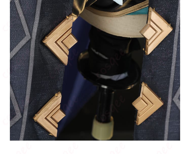 裾の装飾の詳細 - 衣装の裾部分に施された装飾の細部画像。