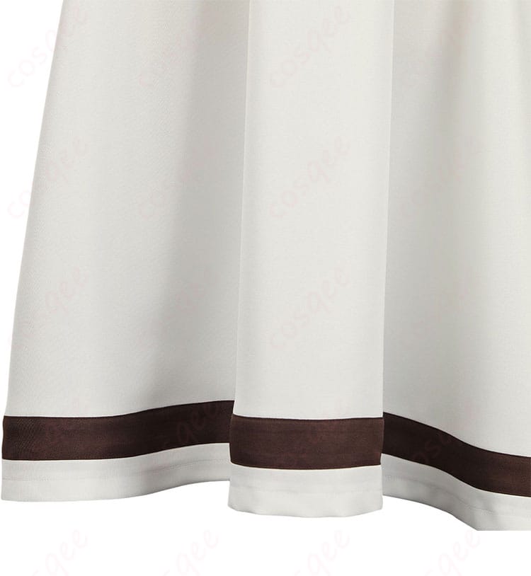 温水佳樹コスプレ衣装のスカート部分の装飾。スカートの美しいデザインと仕上がりがわかる一枚。