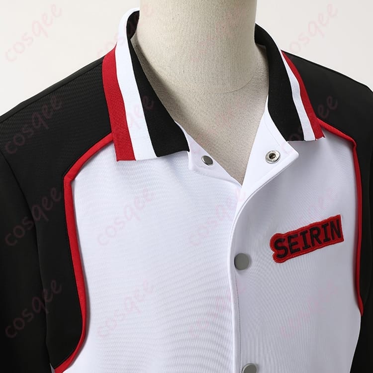 黒子のバスケ 黒子テツヤの誠凛高校ジャージで軽快に決めるコスプレ衣装 - 4枚目の画像