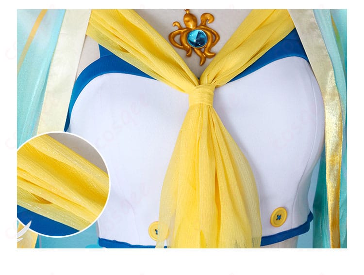 領巾装飾の細部。コスプレ衣装の華やかな領巾装飾のクローズアップ画像です。