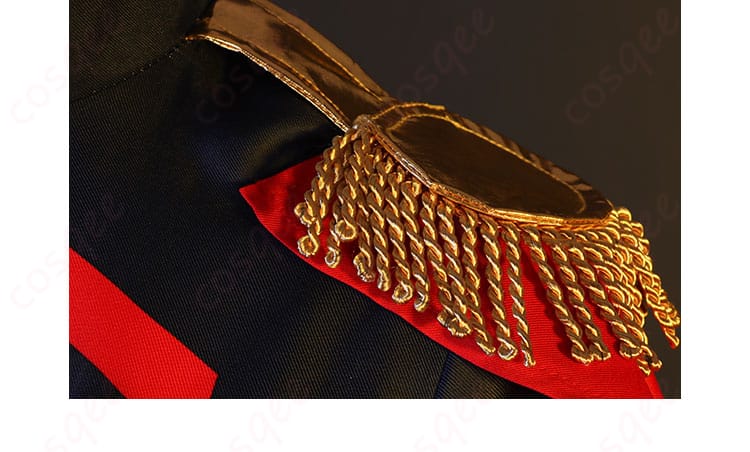 山城恋 コスプレ衣装の肩袖部分のディテール。細部まで忠実に再現されています。