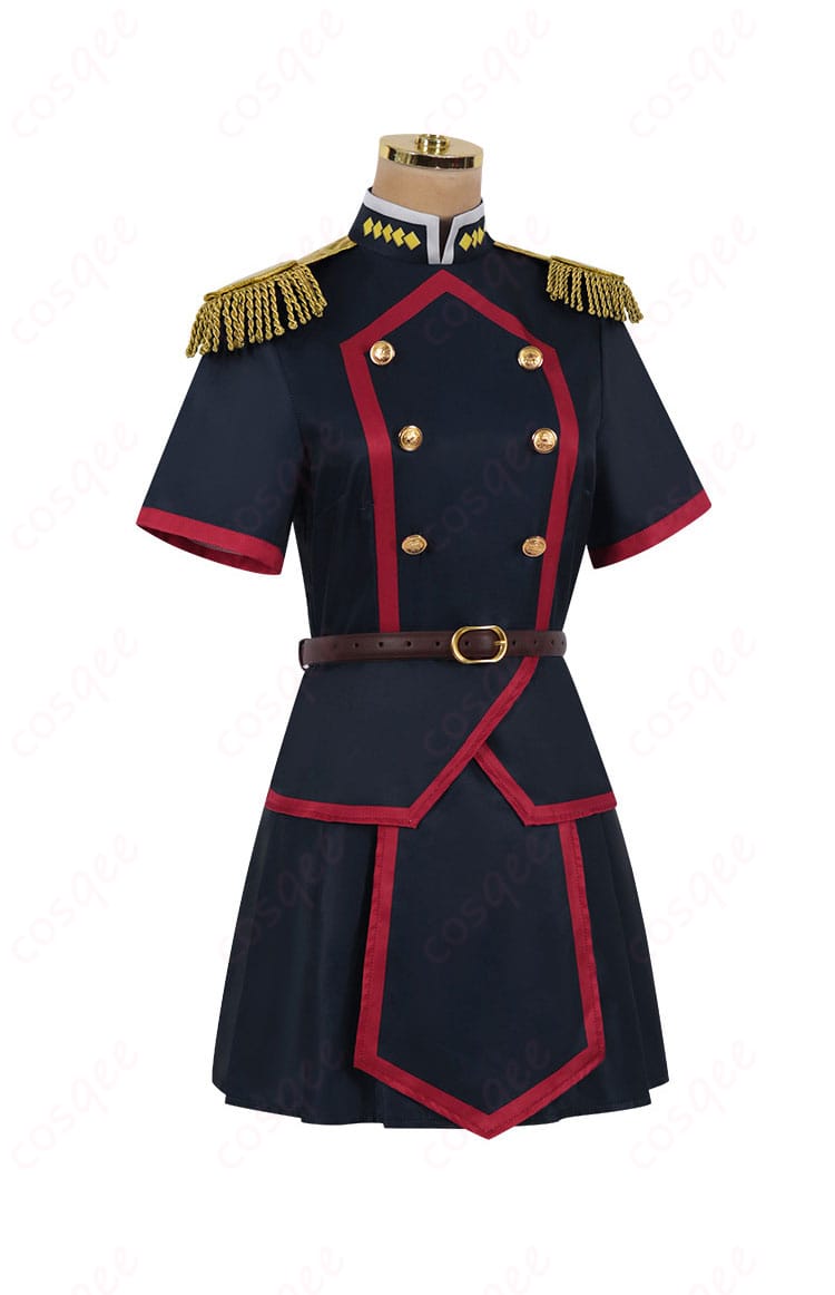 東日万凛 コスプレ衣装の側面図、美しいシルエットと細部のこだわり