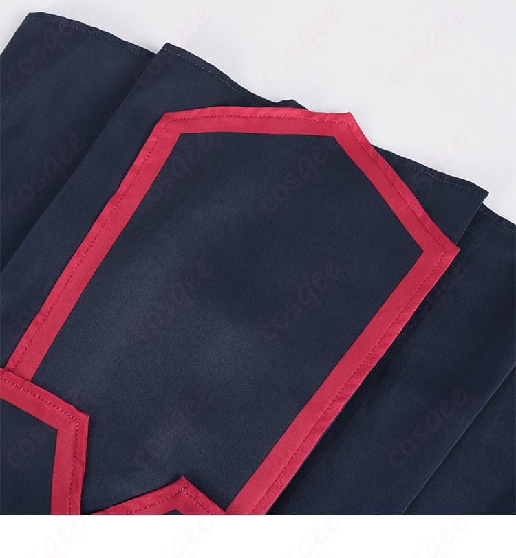 東日万凛 コスプレ衣装の裙摆装飾、再現度の高いディテール