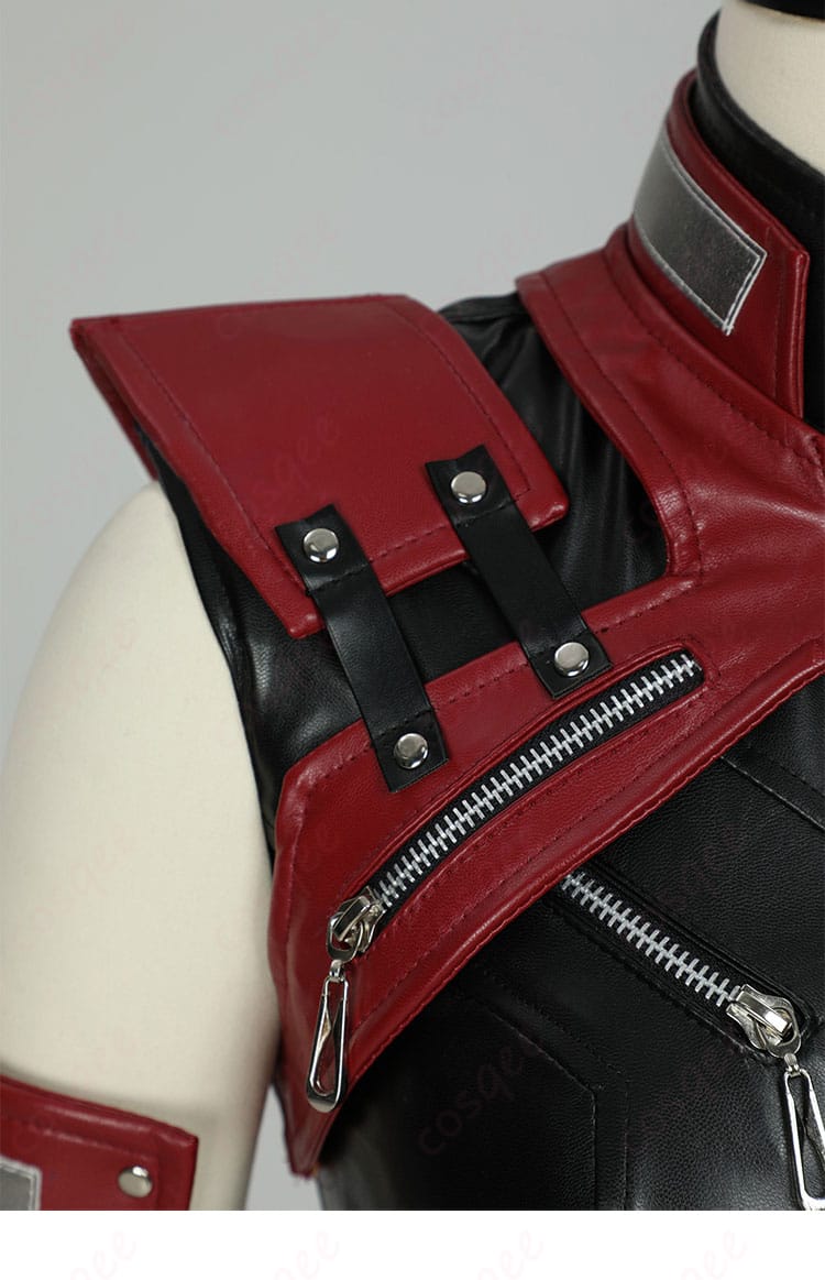 エアリス・ゲインズブール コスプレ衣装の肩装飾、豪華でエレガントなデザインを強調。