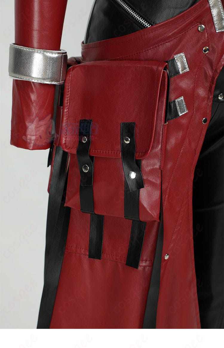 エアリス・ゲインズブール コスプレ衣装の腰間部分、装飾がさらにキャラクターを引き立てる。