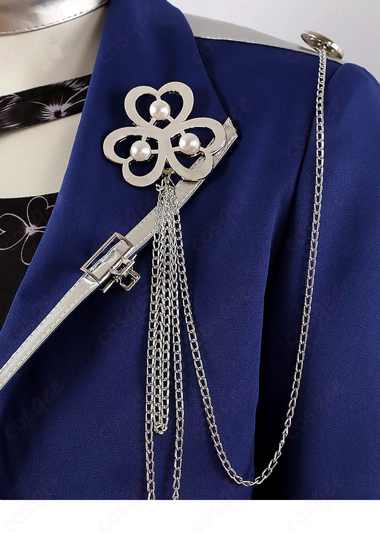 「日野森雫 コスプレ衣装の肩袖装飾の詳細。刺繍やアクセサリーの美しい仕上げが見て取れます。」