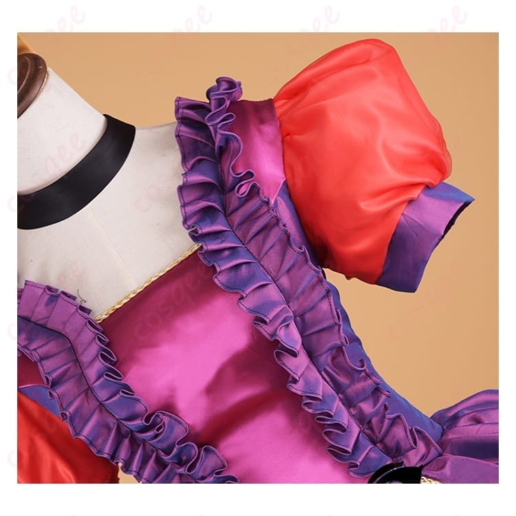 シンデレラのアナスタシア・トレメイン風ドレスで華やかに映えるコスプレ衣装 - 5枚目の画像