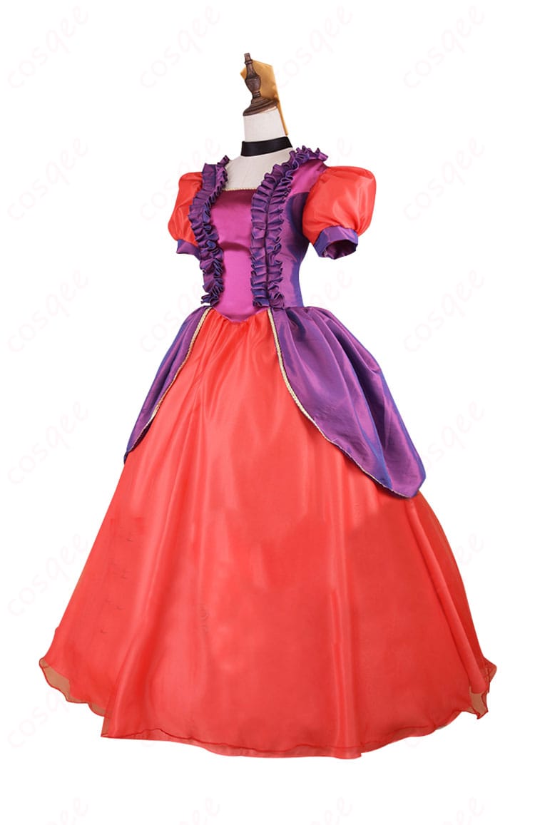 アナスタシア・トレメイン コスプレ衣装の側面図。映画の細部を再現した美しいラインとシルエット。コスプレ衣装、シンデレラ。