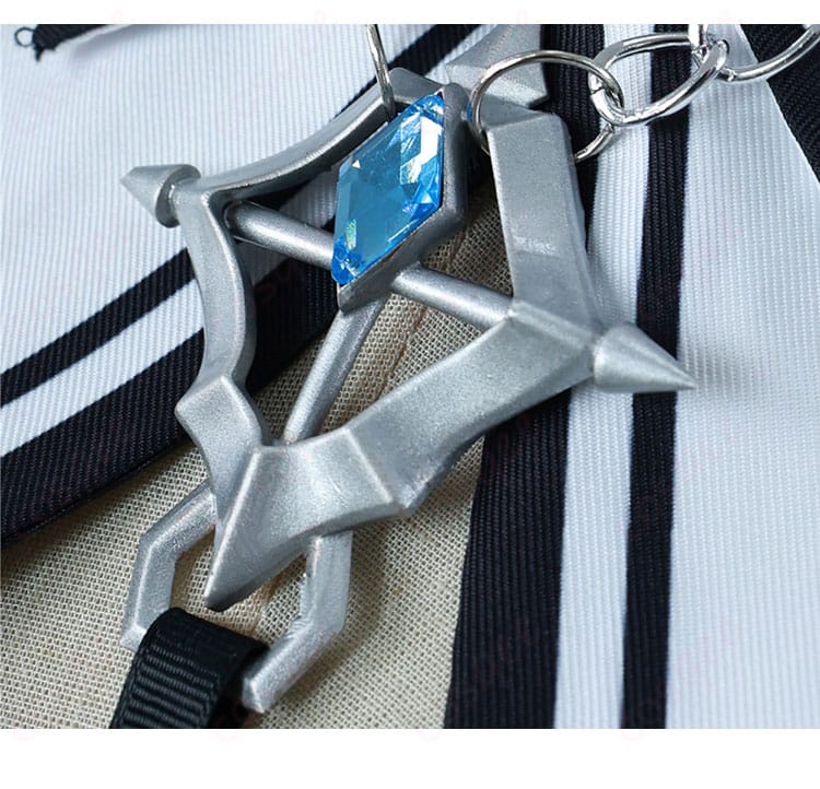 シスター×黒騎士コスプレ衣装の領口部分の装飾詳細【コスプレ衣装】