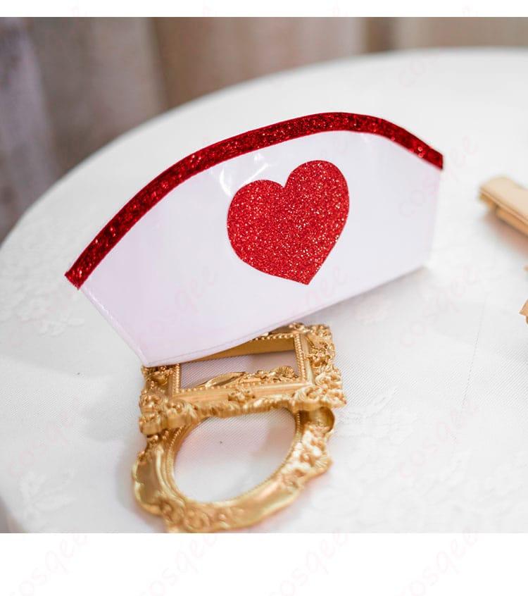 ナース帽子の装飾細部。きれいに仕上げられたデザインで、キャラクターの雰囲気を完璧に表現しています。