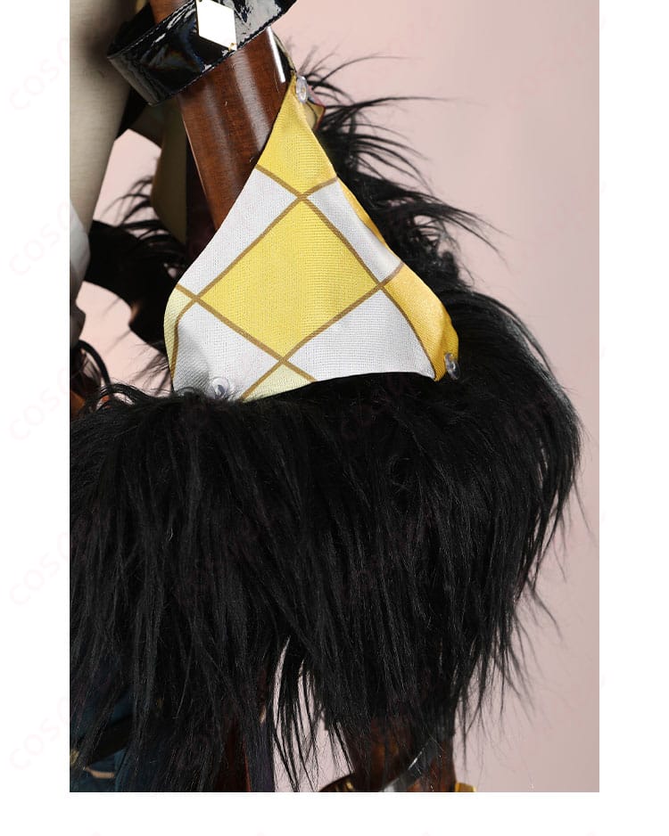 シロネンの外套部分に施された毛羽装飾。触り心地も抜群でリアル感を増しています。