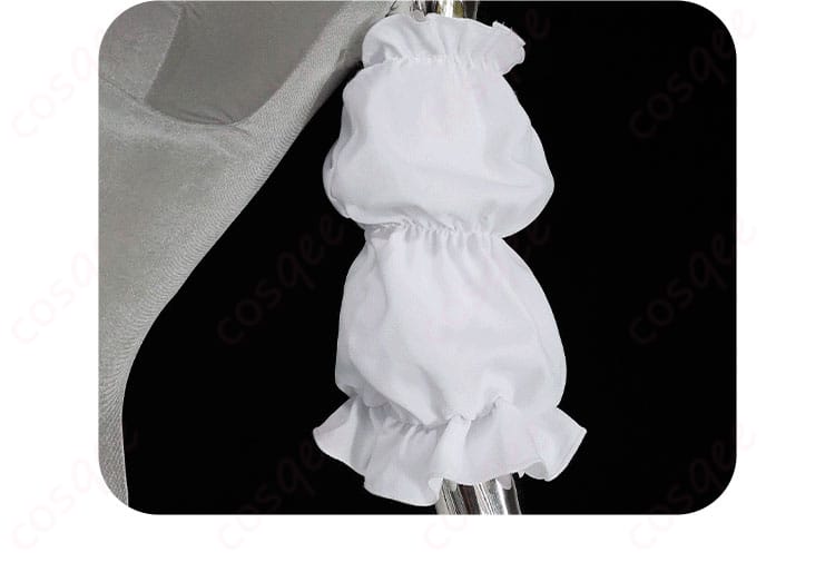 白石杏コスプレ衣装の袖の装飾。細かい刺繍とデザインが目を引き、完璧な再現度を誇ります。