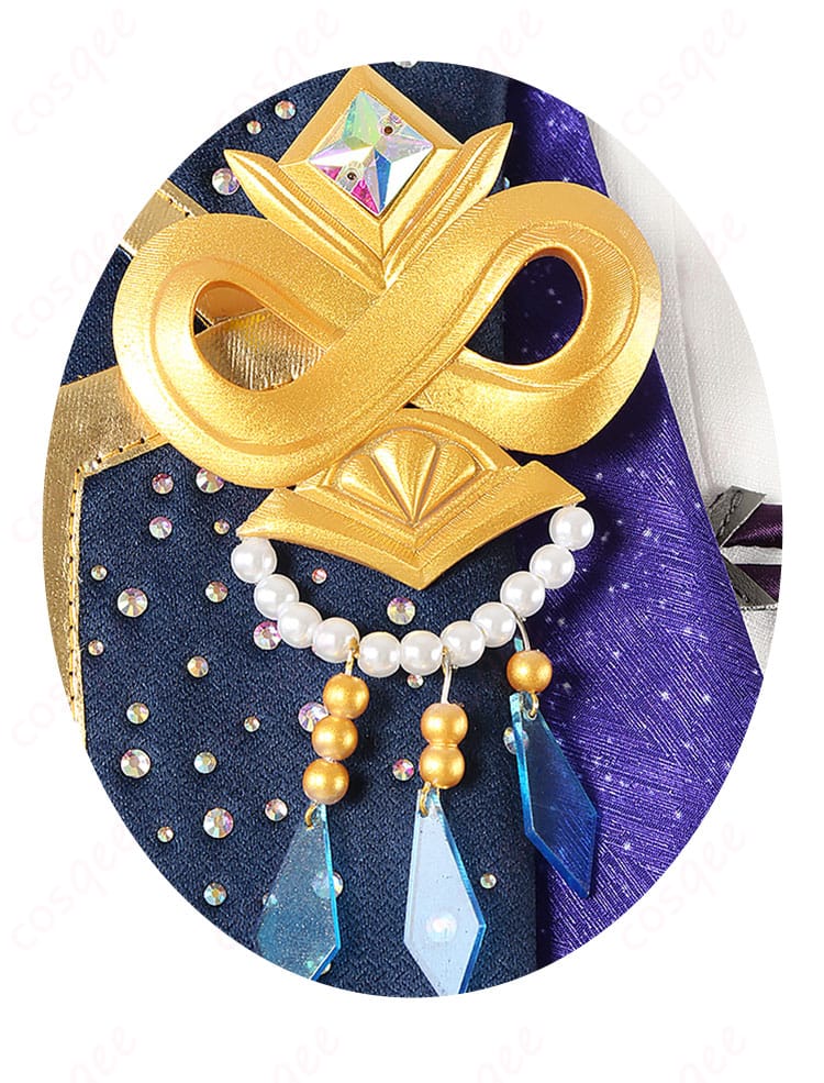 あんスタ 逆先夏目 コスプレ衣装 衣領装飾細部。襟の刺繍と飾りが丁寧に仕上げられています。