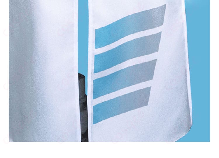 アズールレーン 駆逐艦 ラフィーII コスプレ衣装 衣摆の装飾ディテール。しっかりとした仕上がりの衣装。