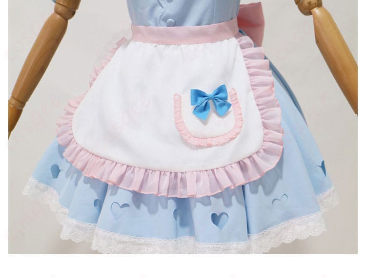 スカートの装飾細部、夢かわメイドコスプレ衣装の優れたディテール。