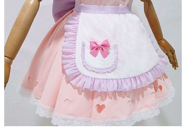 ラム コスプレ衣装のスカート装飾細部。ドレープと刺繍が魅力的です。