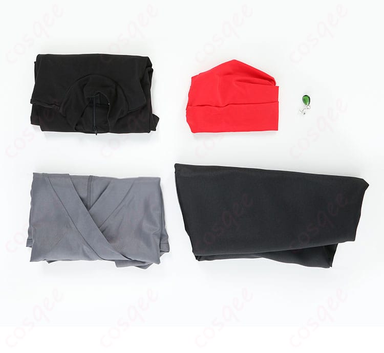 展示セット内容の画像。コスプレ衣装のセット内容がすべて確認できます。