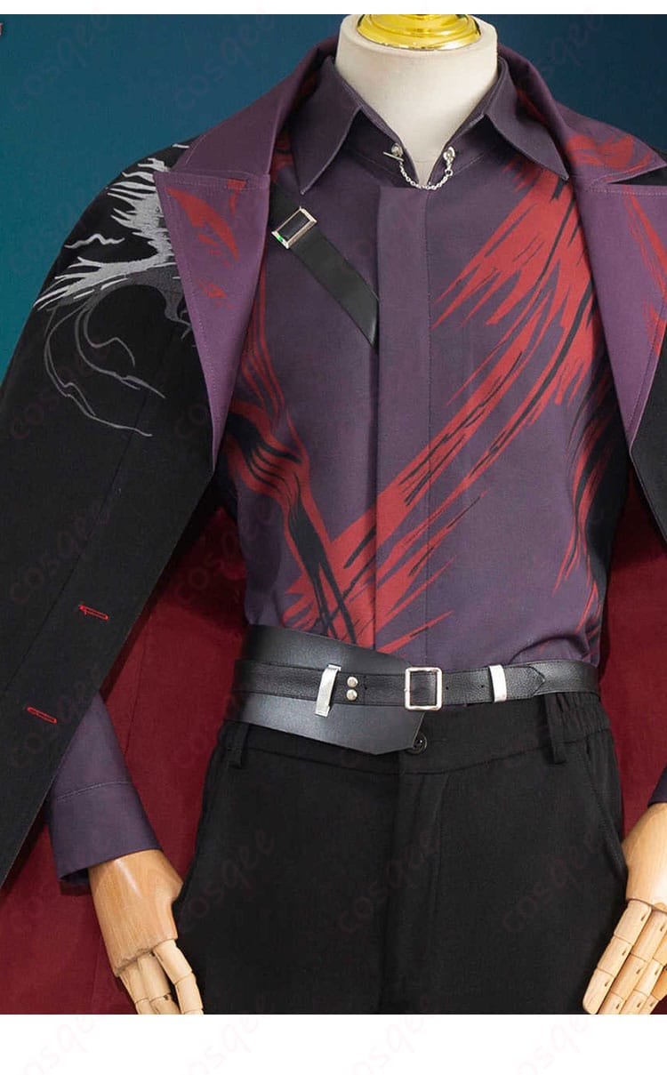 恋と深空 シン コスプレ衣装 上衣装飾の細部、コスプレ衣装の刺繍や装飾が見える