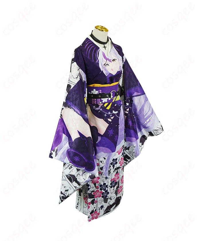 ラプラス・ダークネスのコスプレ衣装の側面画像。衣装の細部がわかる、リアルなデザイン。ホロライブ コスプレ衣装。