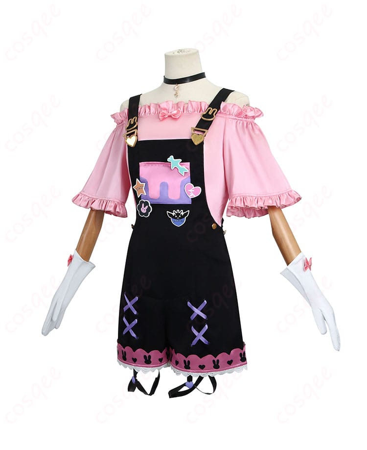 商品側面図。衣装の側面デザインとディテールがしっかりと見える画像。