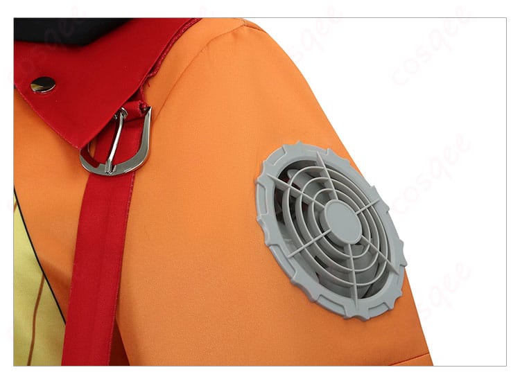 ジジ・ムリンのコスプレ衣装の右肩の装飾のディテール